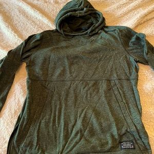 Under Armour hoodie size Xl